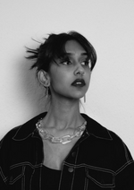 Load image into Gallery viewer, Ice Ice  Statement necklace featuring transparent acrylics and a bold chain. Elevate your style with our necklace, perfect to highlight your outfit. Crafted from high-quality stainless steel and available in silver color  Material: Acrylic, Titanium. 62cm in length. | water-resistant, no-tarnishing, hypoallergenic |
